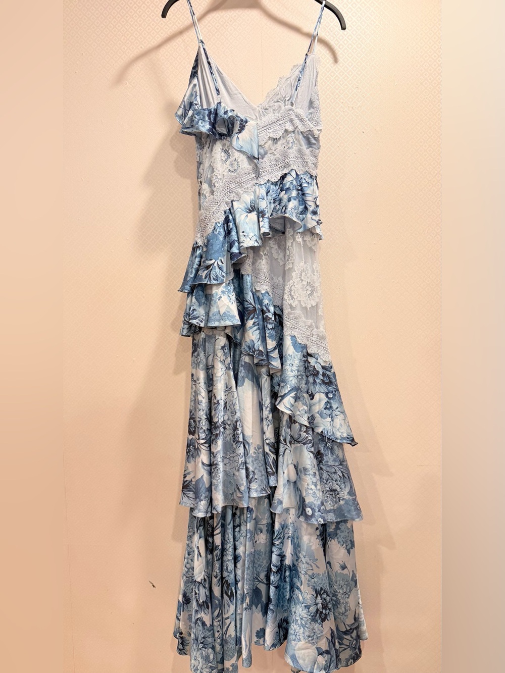 BHLDN Elora Sleeveless V-Neck Ruffle Lace Maxi Dress Size US 2 - Picture 8 of 16